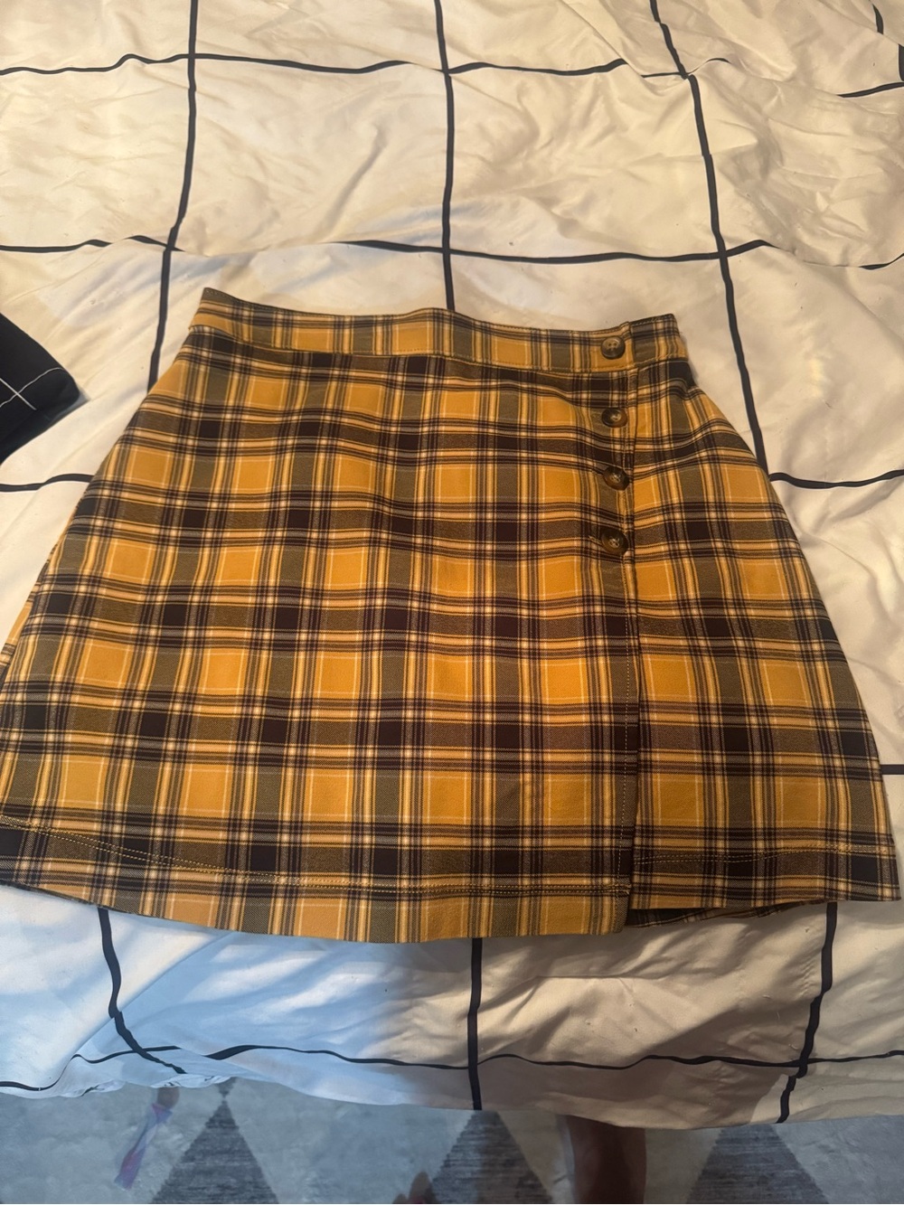 Hollister Yellow Plaid Button-Side Mini Skirt size medium